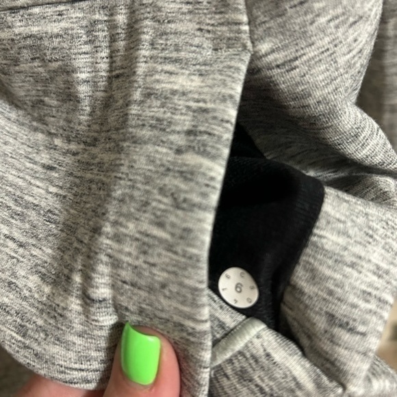 Lululemon Going Places Jacket Heather Space Dyed Medium Grey Black Size 6‎ - Picture 3 of 7